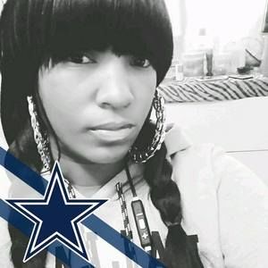 Meet your Posher, Latisha